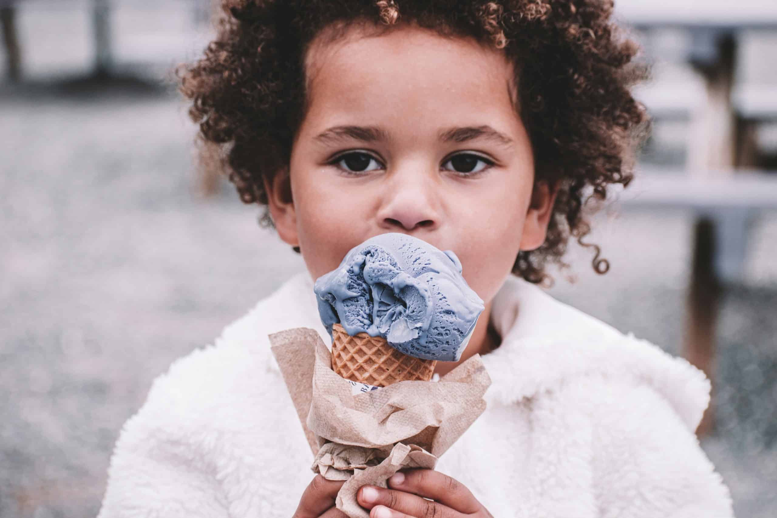 mieke-campbell-7G_5KUKYqtk-unsplash